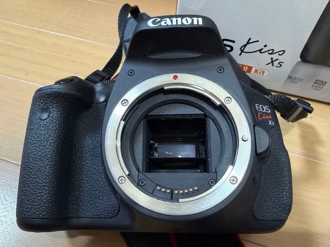 年末年始特別価格‼️Canon EOS Kiss X5 ダブルズームキット
