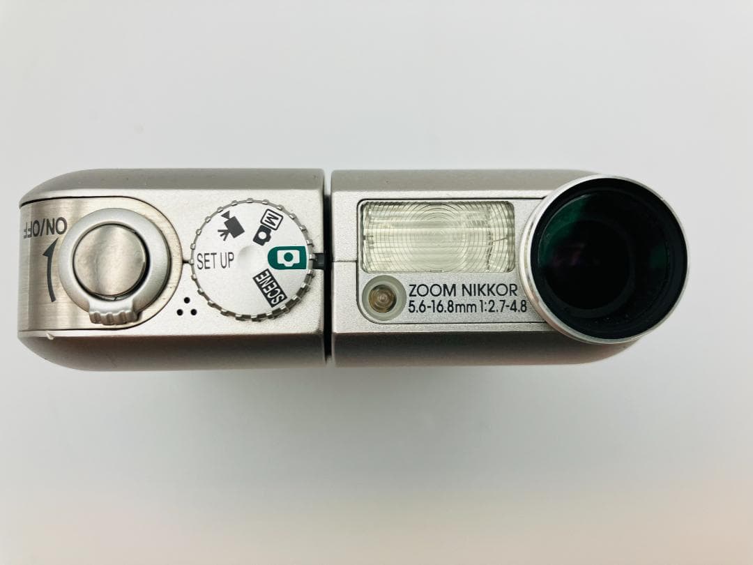 ニコン COOLPIX SQ　コンパクトデジタルカメラ