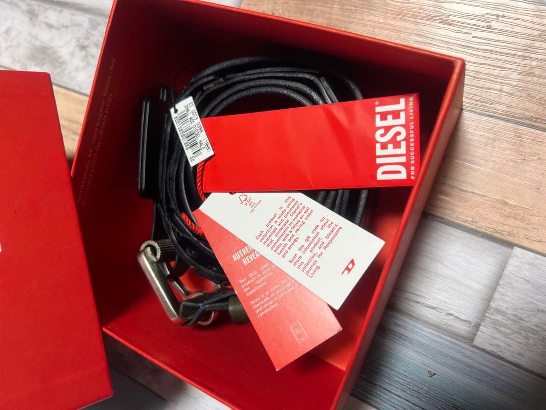 極限定 DIESEL ベルト スタッズ レザー 牛革 希少 黒 銀 新品未使用