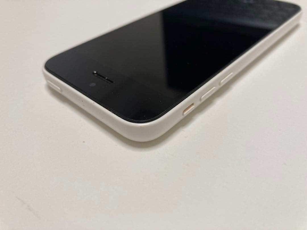 iPhone 5C 32GB au SIMロックあり 初期化済み