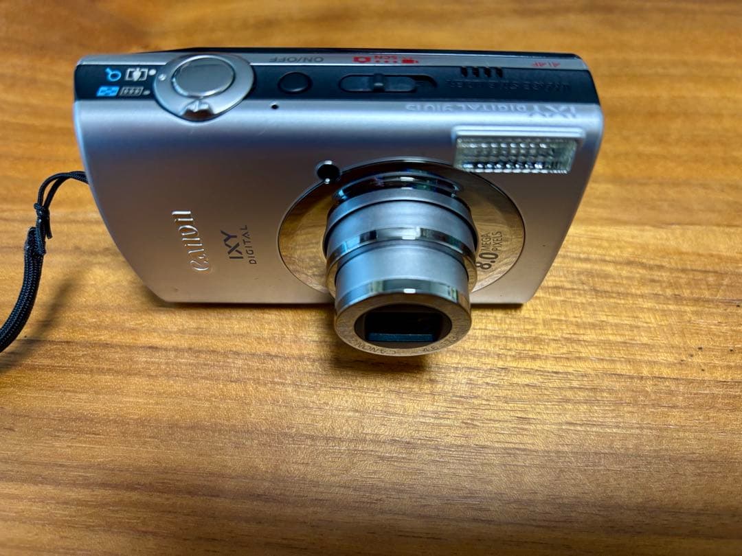 Canon IXY DIGITAL 910 ISシルバーコンパクトデジタルカメラ