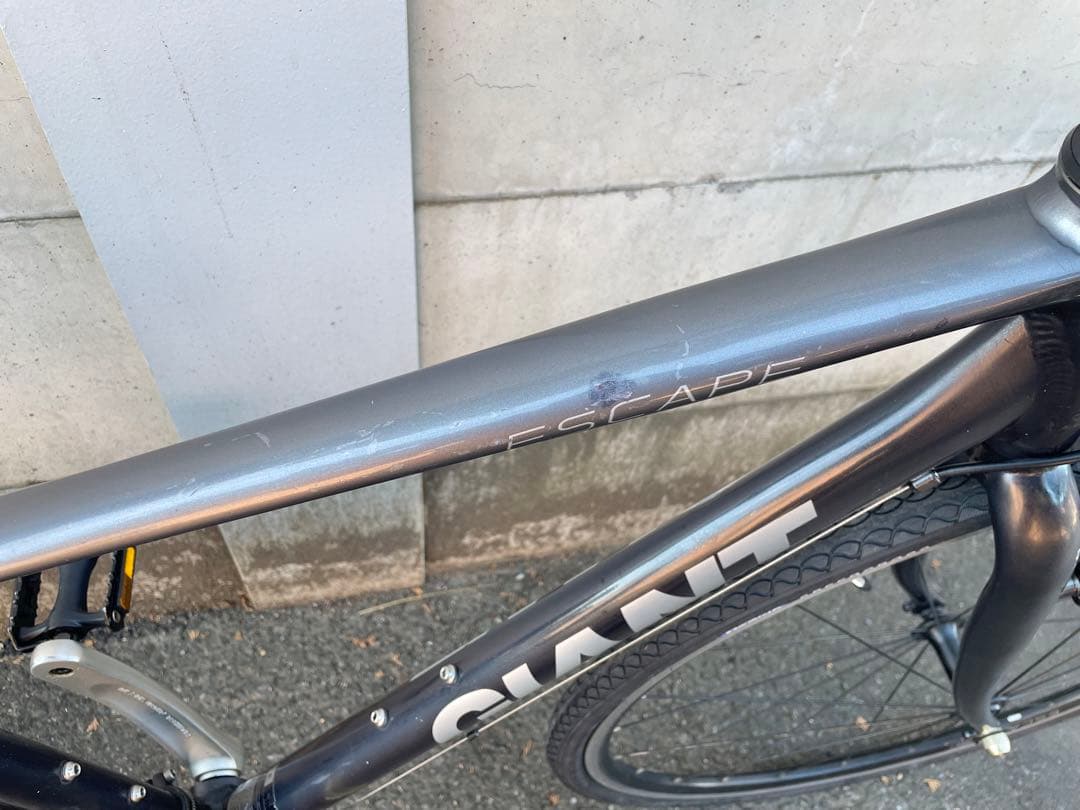 【訳あり美品】GIANT ESCAPE R3 24速　クロスバイク　CT465