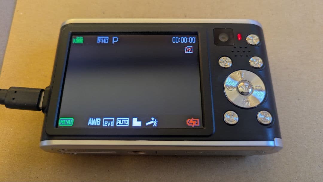 デジタルカメラ aiwa cam DCB 【 使用1回 】