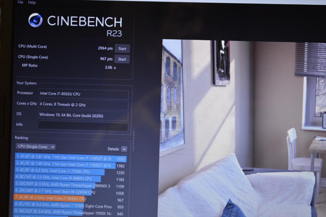 ホワイトLavie第8世代i7/20G/SSD1TB