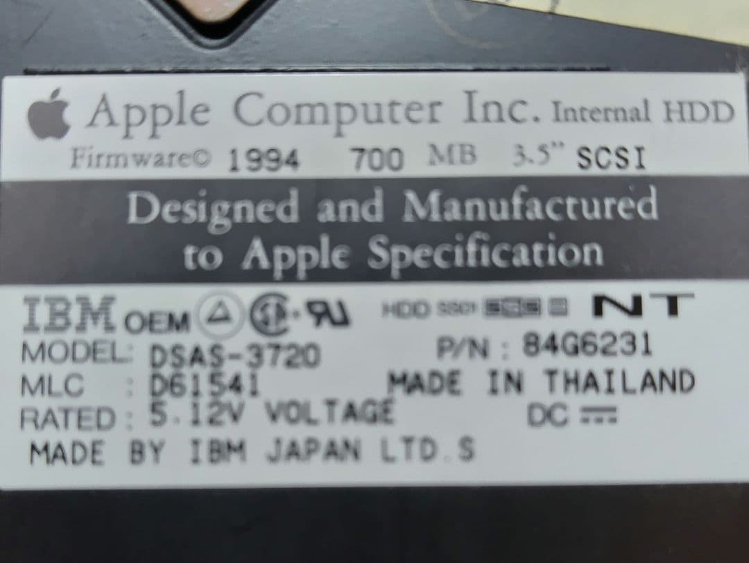 APPLE純正 IBM DSAS-3720 700MB SCSI HDD