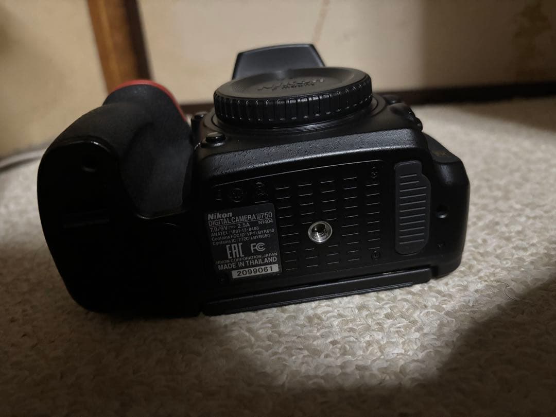 Nikon D750 デジタル一眼レフカメラ 本体
