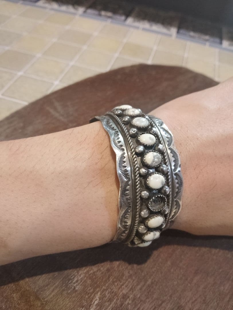 ま*】様 総重量57.7g　ホワイトバッファロー特注ブレス　ナバホ　ズニ　キムタ