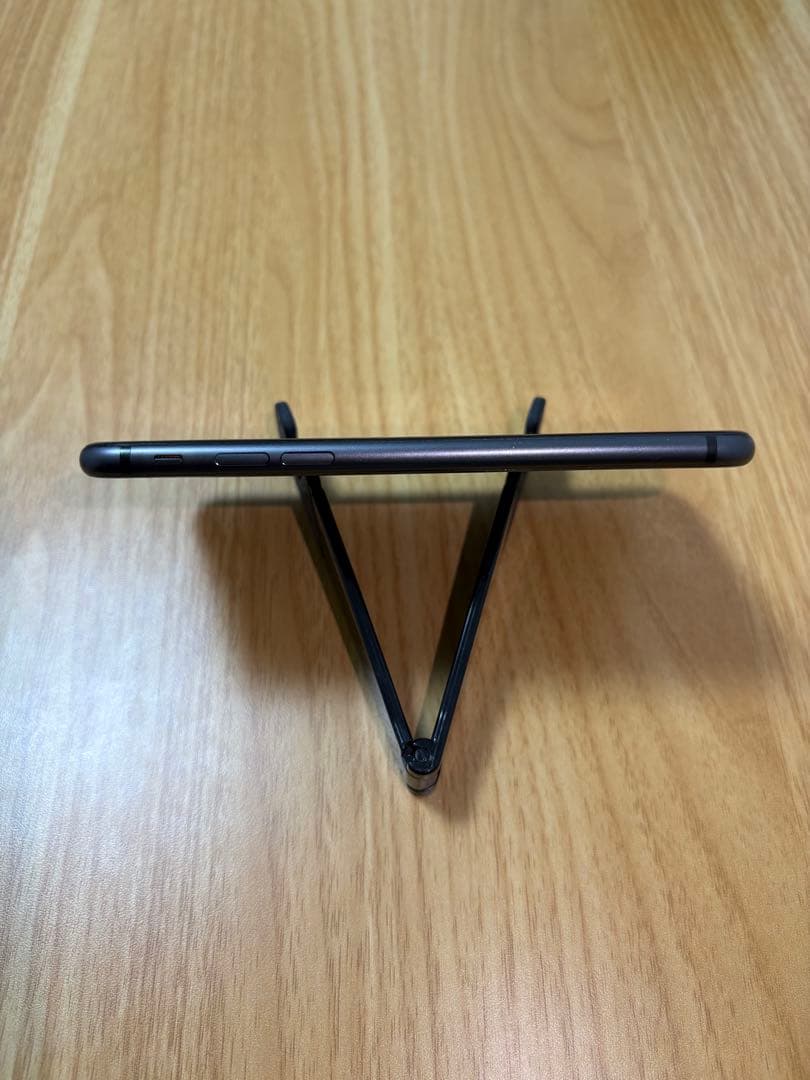 早い者勝ちiPhone8 256GB SIMフリー スペースグレイ