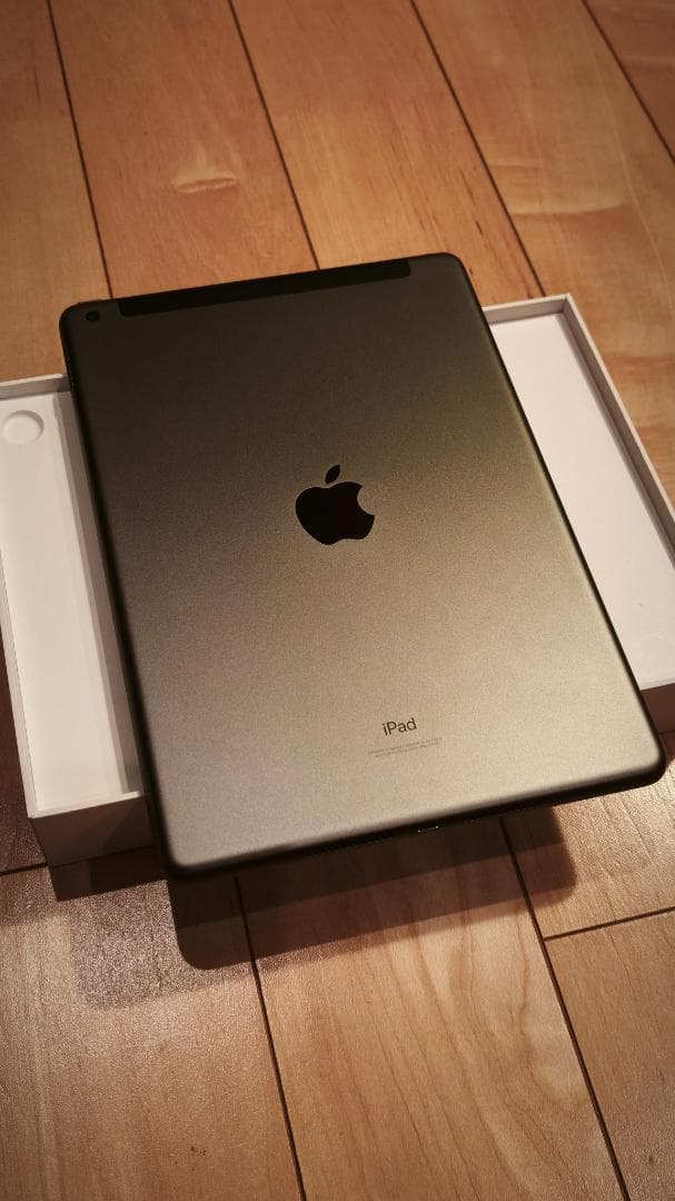 iPad 第9世代 64gb セルラー バッテリー 93.2% グレー 超美品
