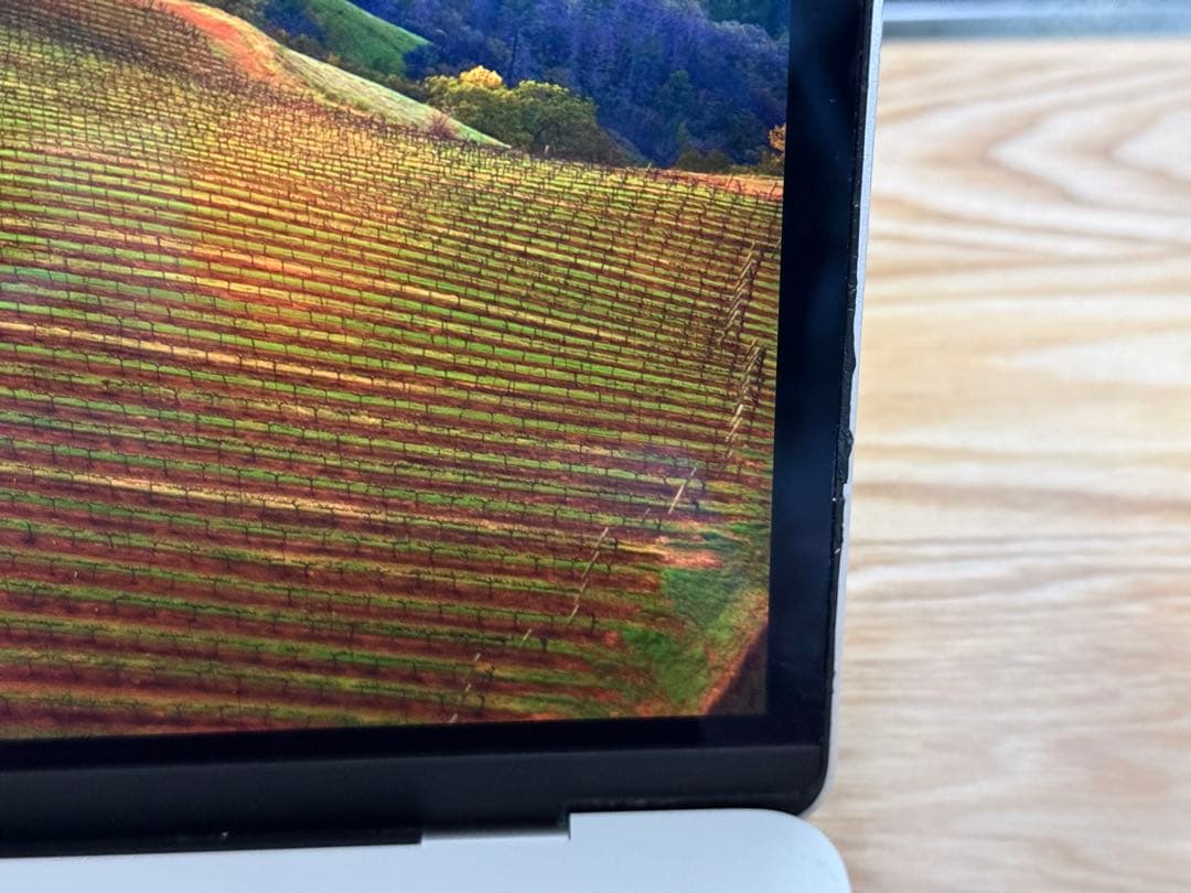 MacBook Pro13.3㌅2018 i7/16GB/256GB A1989