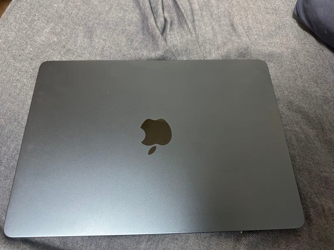 MacBookAir 2024 13インチ　M3 16GB 512GB