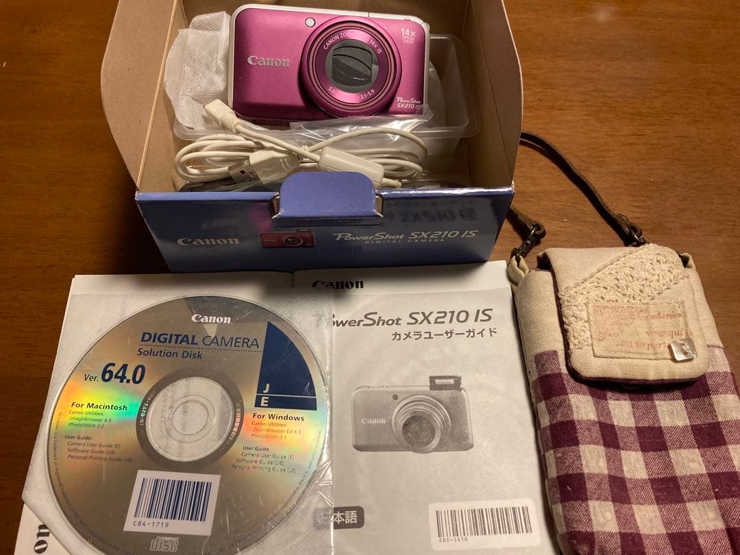 Canon PowerShot SX210 IS ケースおまけ
