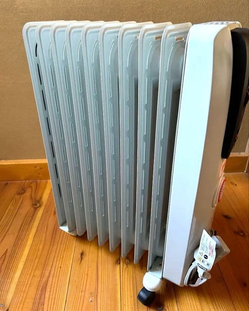 DeLonghi デロンギオイルヒーター 1500W