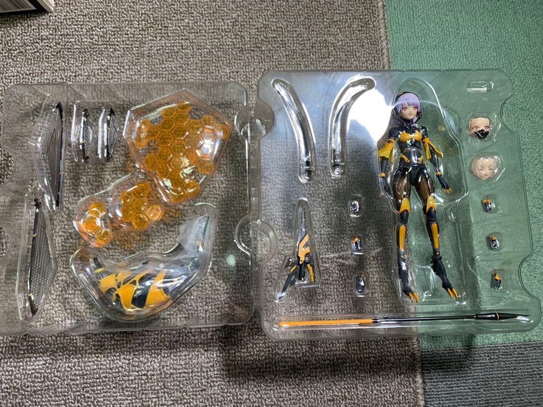 蝸之殼スタジオ BEE-03W WASP GIRL ブンちゃん