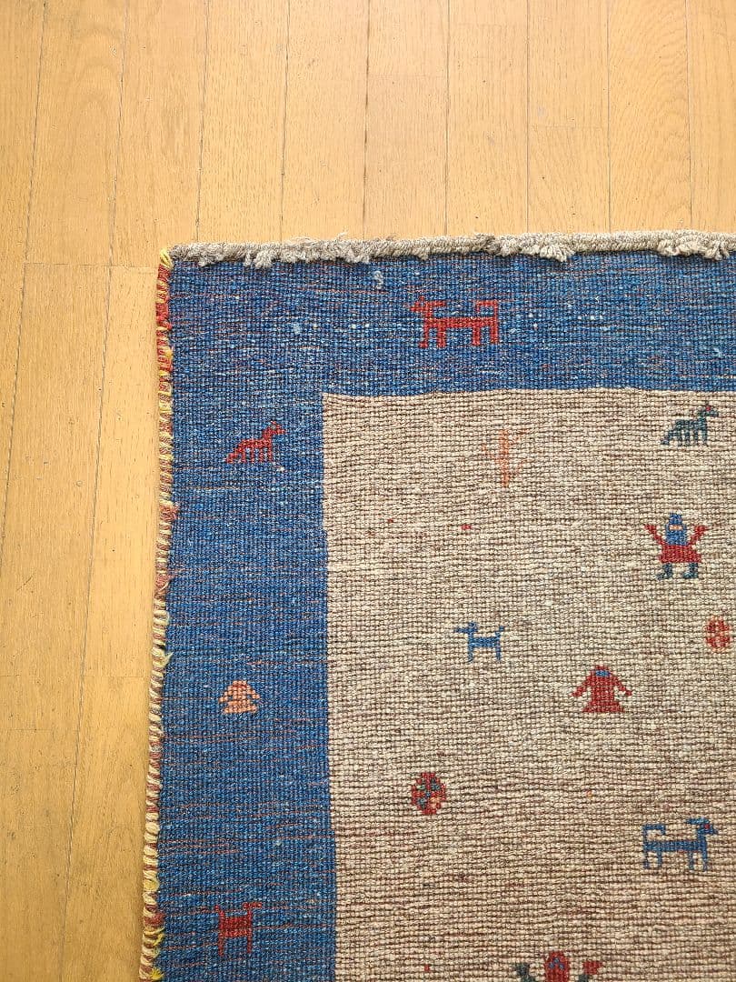 連休限定価格♪ギャッベ　手織り絨毯　民族模様　ラグ　約125×85㎝