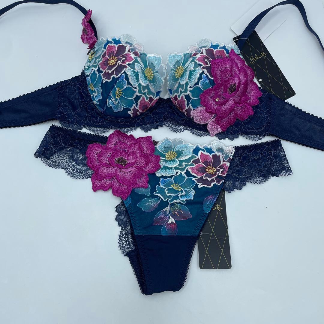 サルート/日本の花嫁　D70＆MソングショーツKO　03