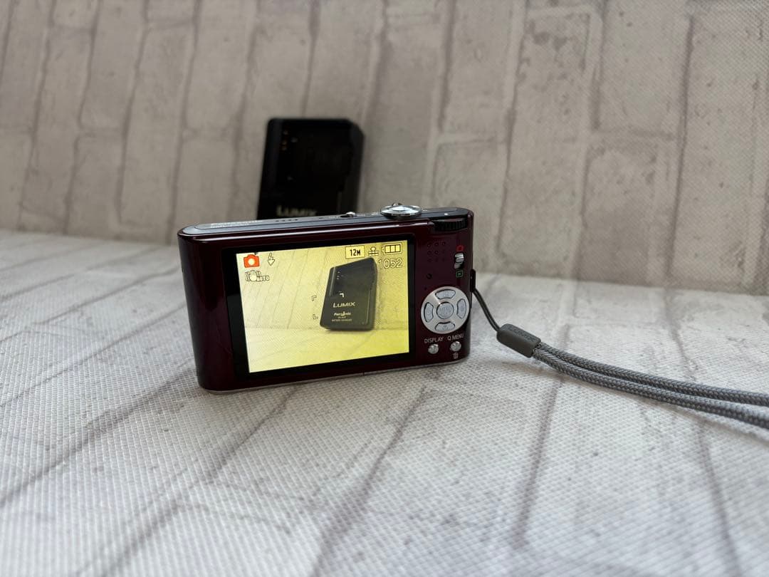 【美品】デジカメ Panasonic DMC-FX60 動作確認済み