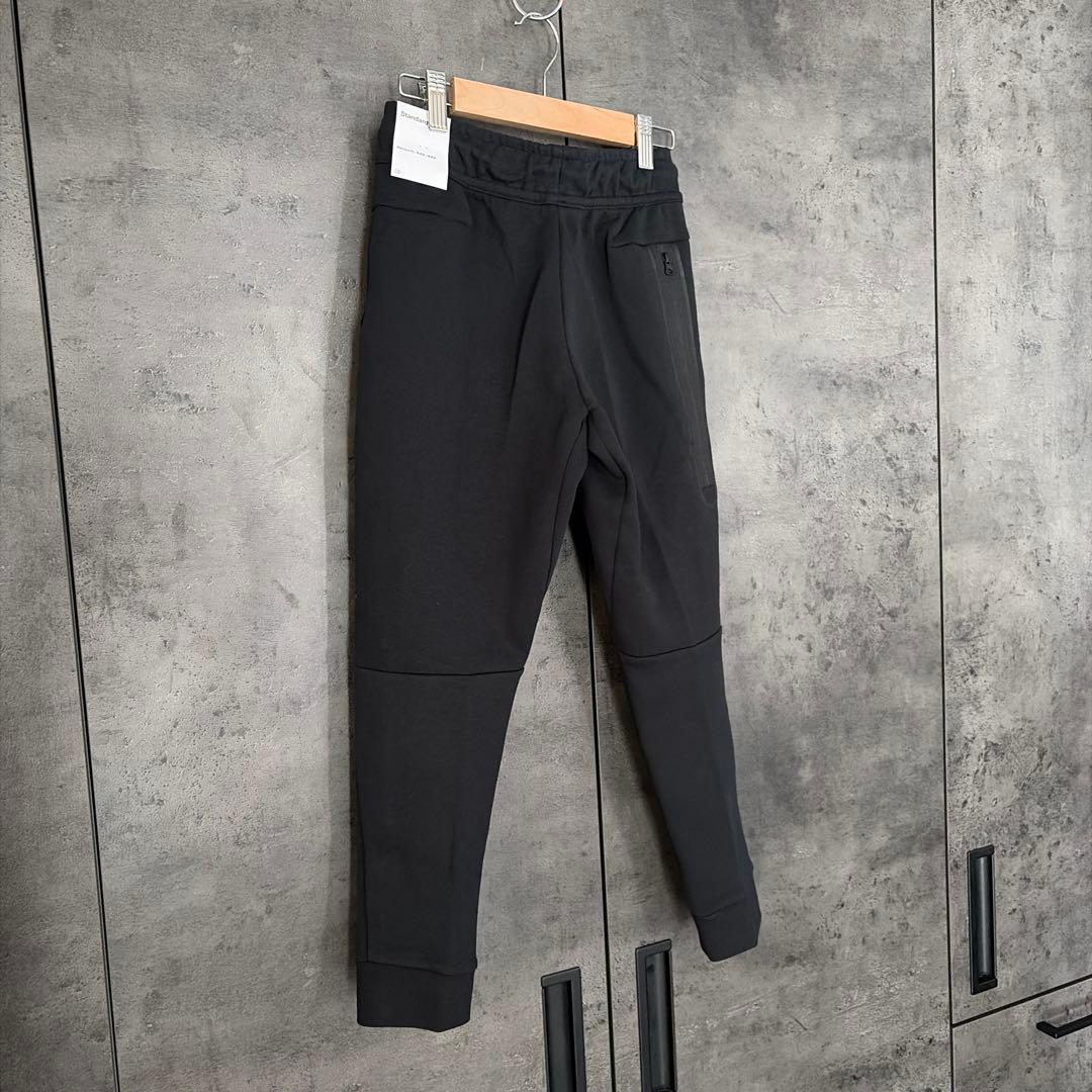 【新品未使用】NIKEナイキ テックフリースパンツ 140cm