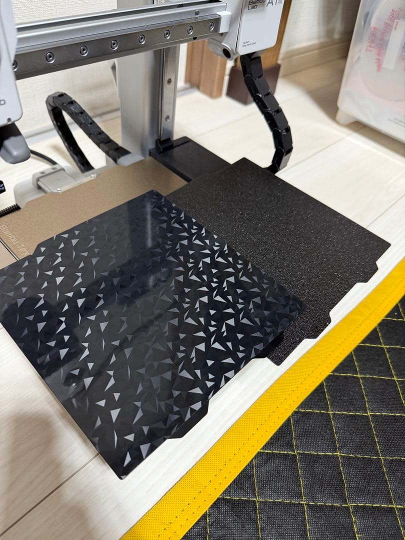 Bambu Lab A1 mini 3D プリンター　フィラメント、プレート付き