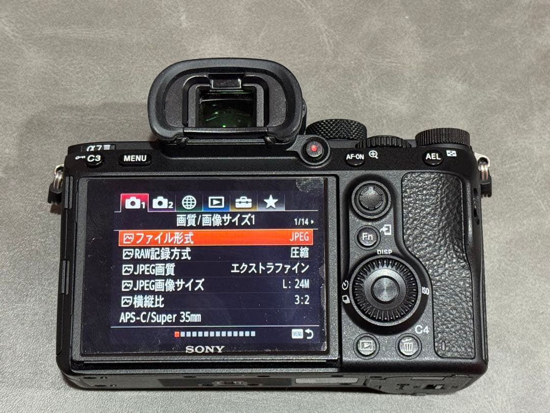 SONY α7 III ミラーレス一眼 本体
