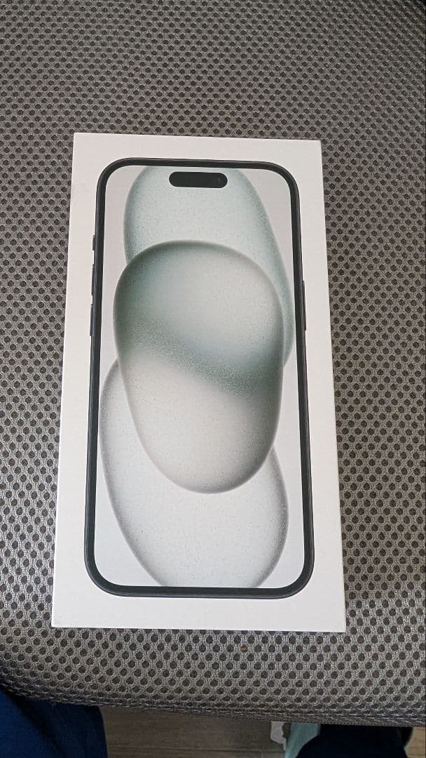 Apple iPhone 15 128GB　ブラック　未使用