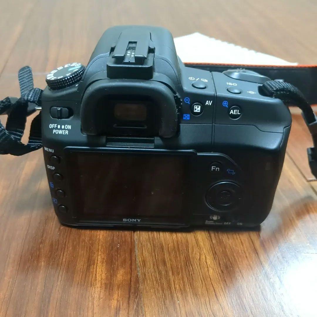 SONY α200 デジタル一眼レフカメラ sigma 70-300レンズ付属