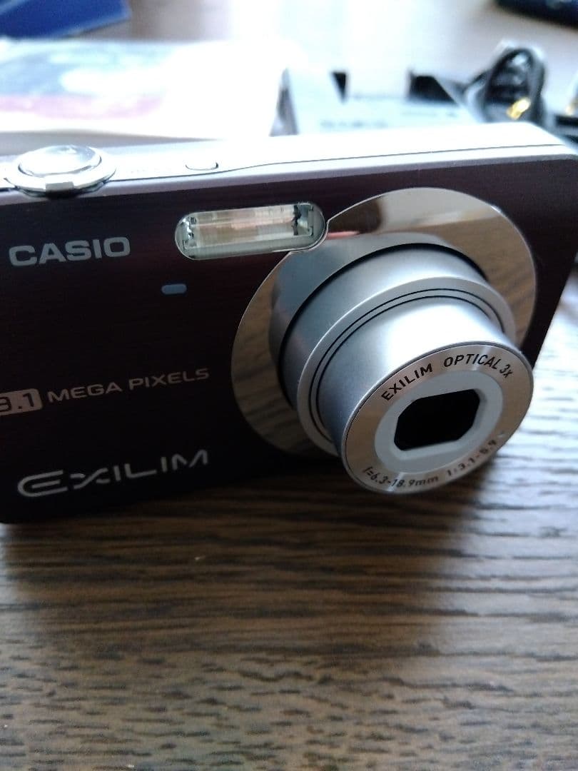 か*ん様 CASIO　デジタルカメラ　EXILIM EX-Z85 ブラウン