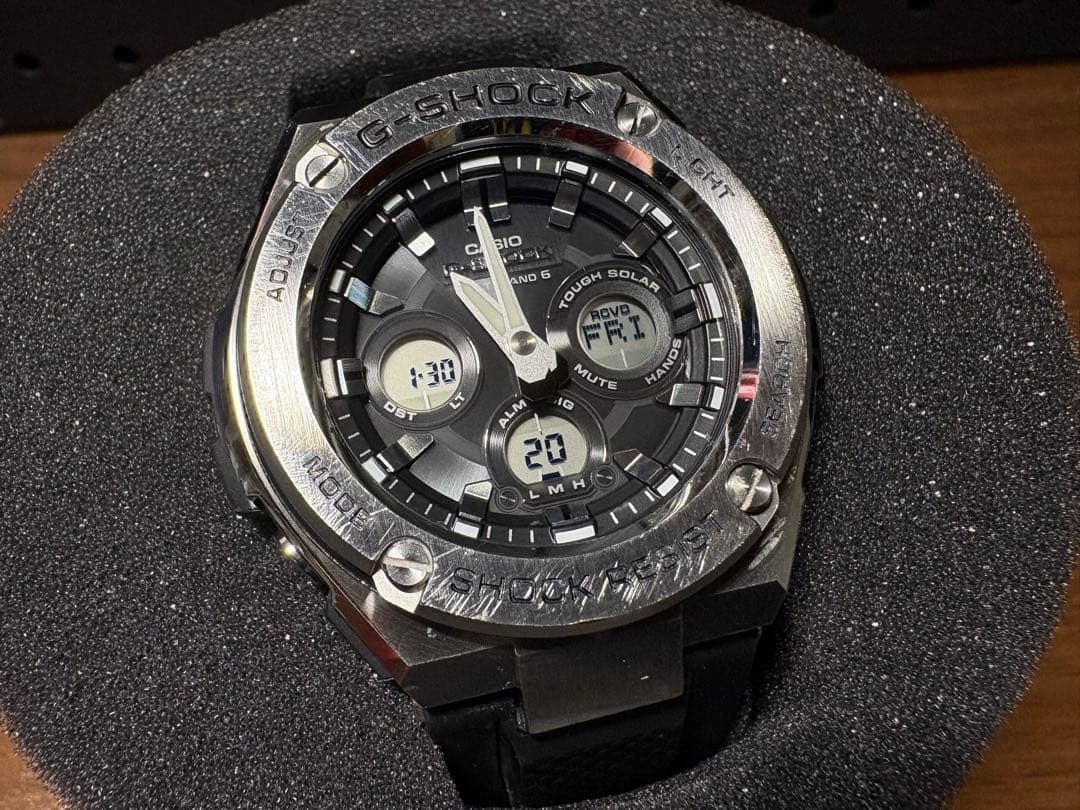 ★G-SHOCK G-STEEL GST-W310 電波ソーラー タフソーラー