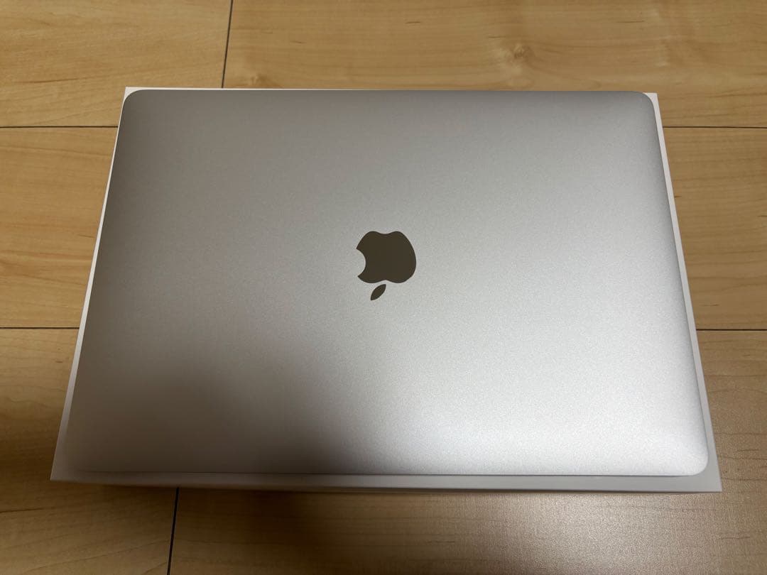 Apple MacBookAir M1 シルバー 16GB/256GB