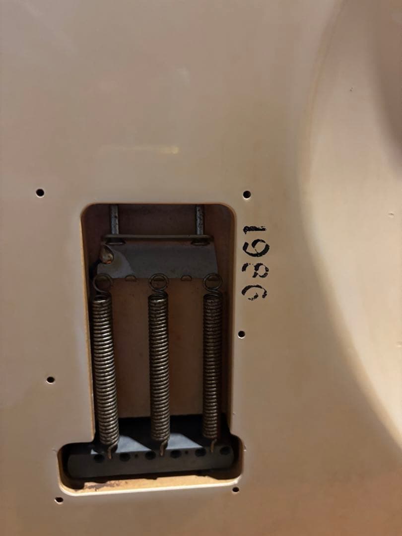 Fender Japan Stratocaster エレキギター クリーム