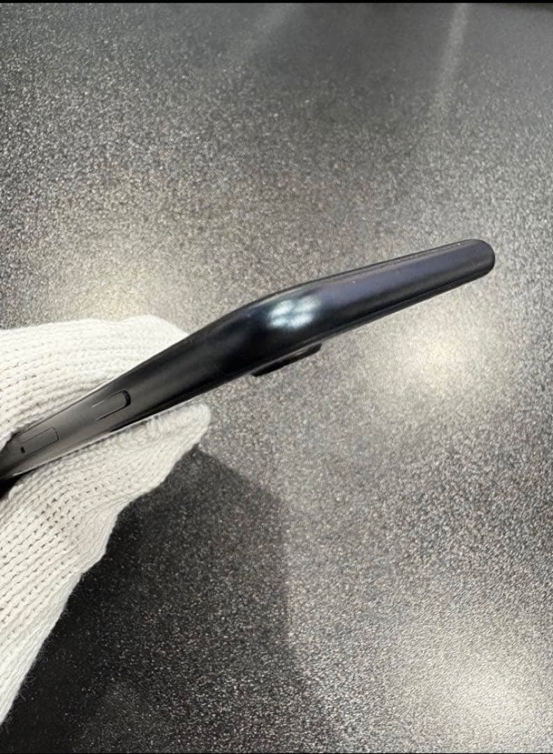 Apple iPhone SE (第3世代) ミッドナイトSIMフリー256GB