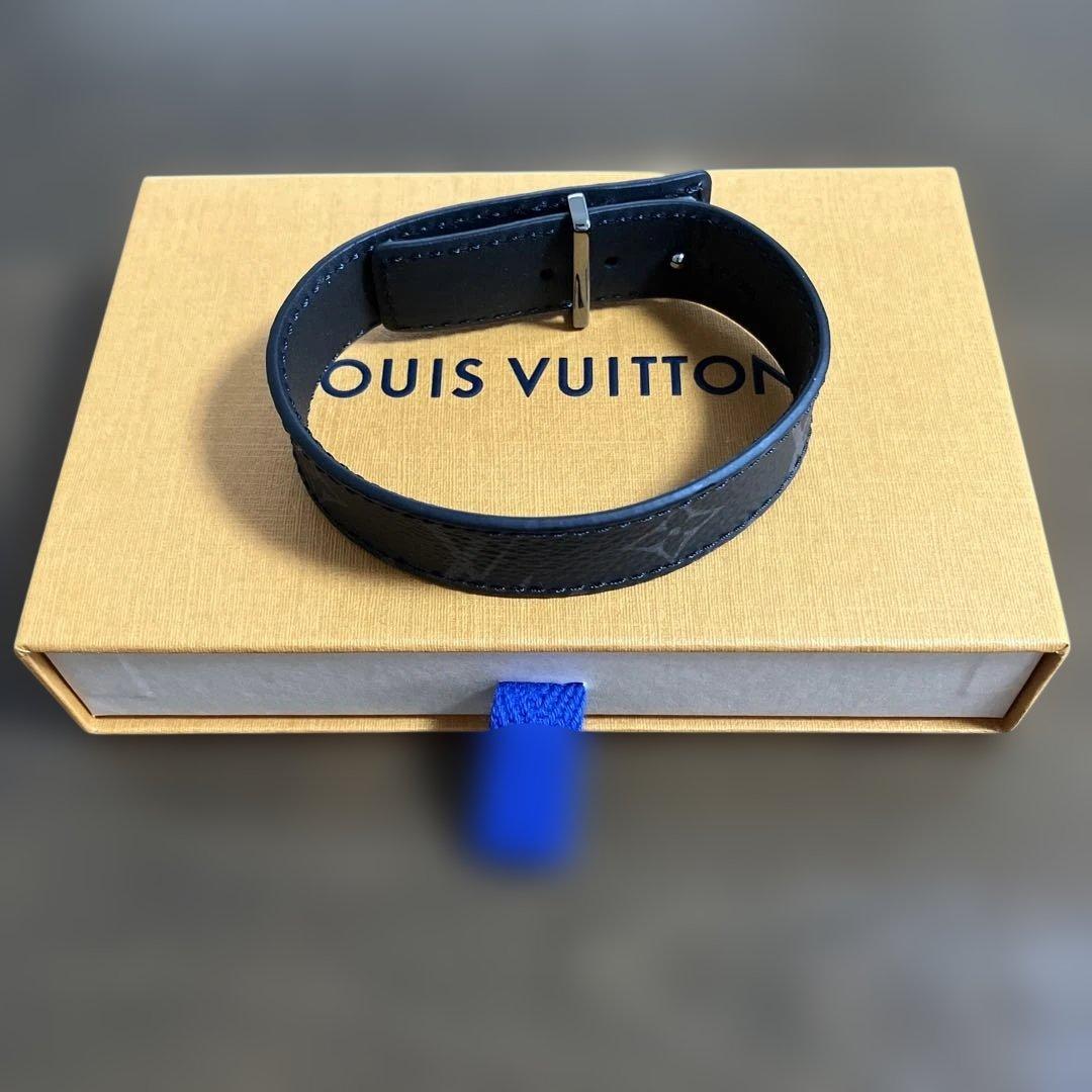 Louis Vuitton レザーブレスレット