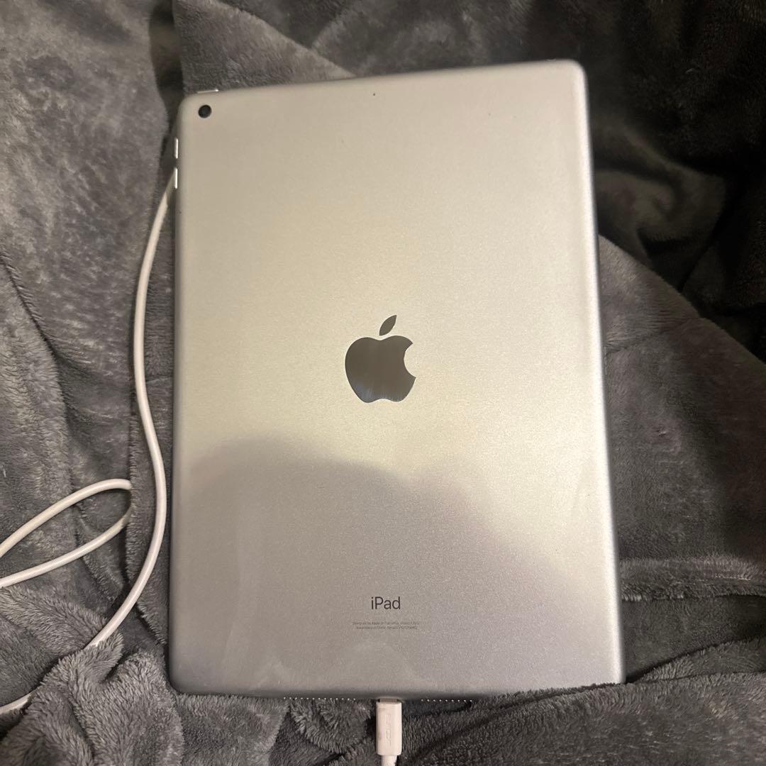 Apple iPad シルバー 動作確認済み