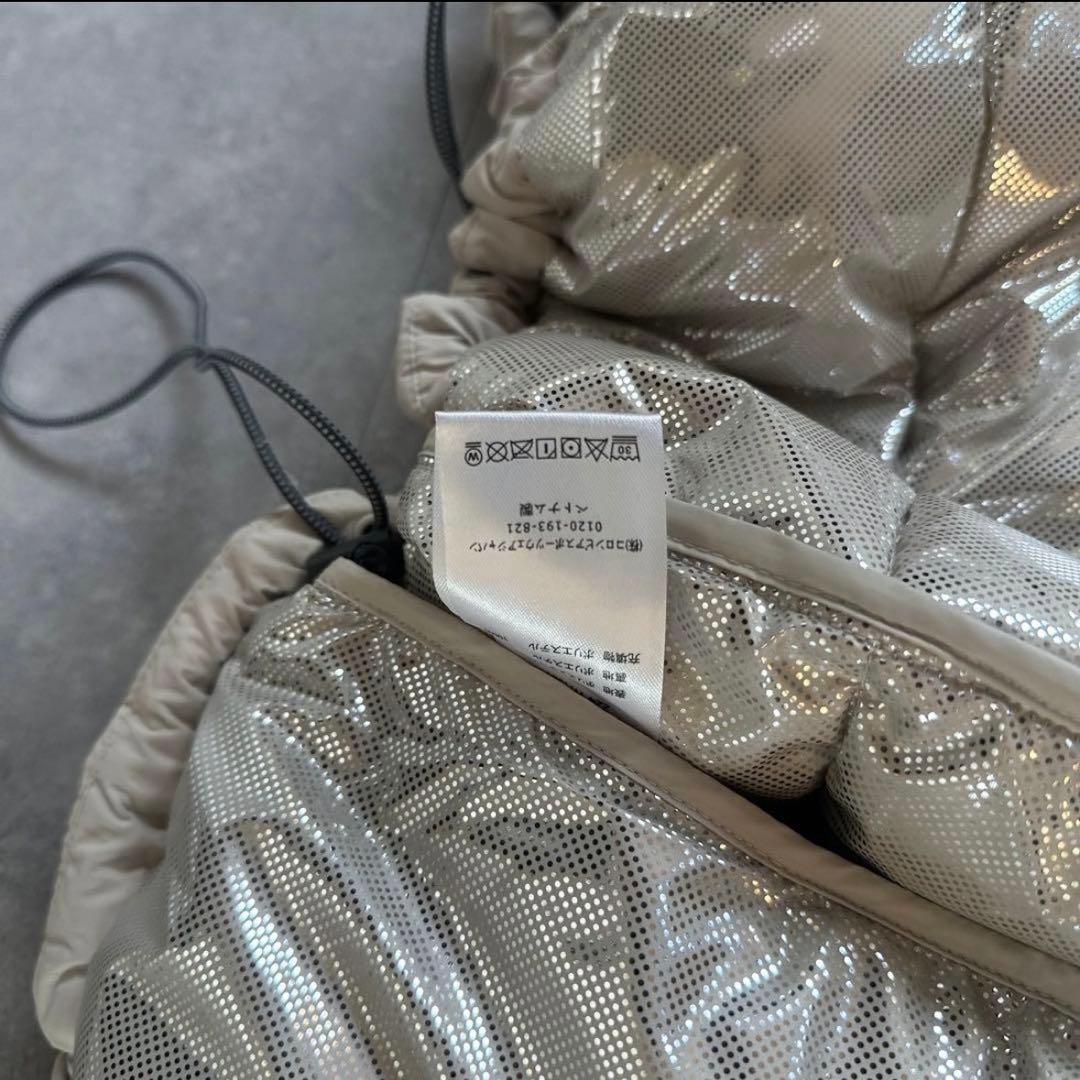 【希少カラー⭐️】極暖Columbia ダウンジャケット　ベージュ　白　極美品