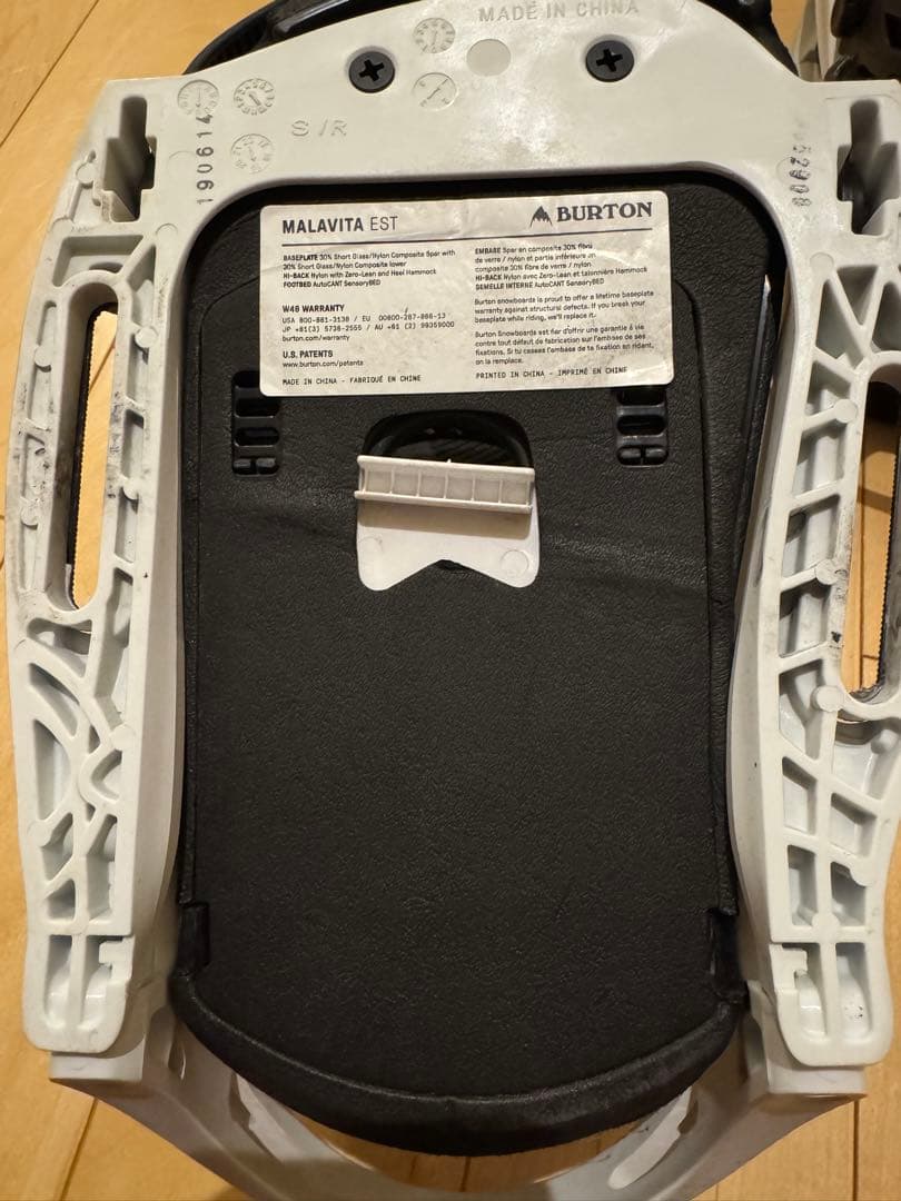 Burton マラヴィータ　EST Sサイズ