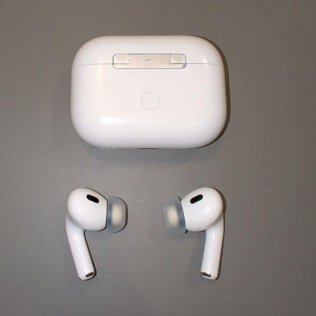 Apple AirPods Pro2 本体 (lightning充電式)