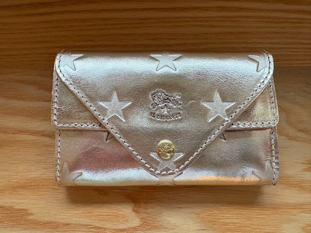 イルビゾンテ　スターエンボス　カードケース