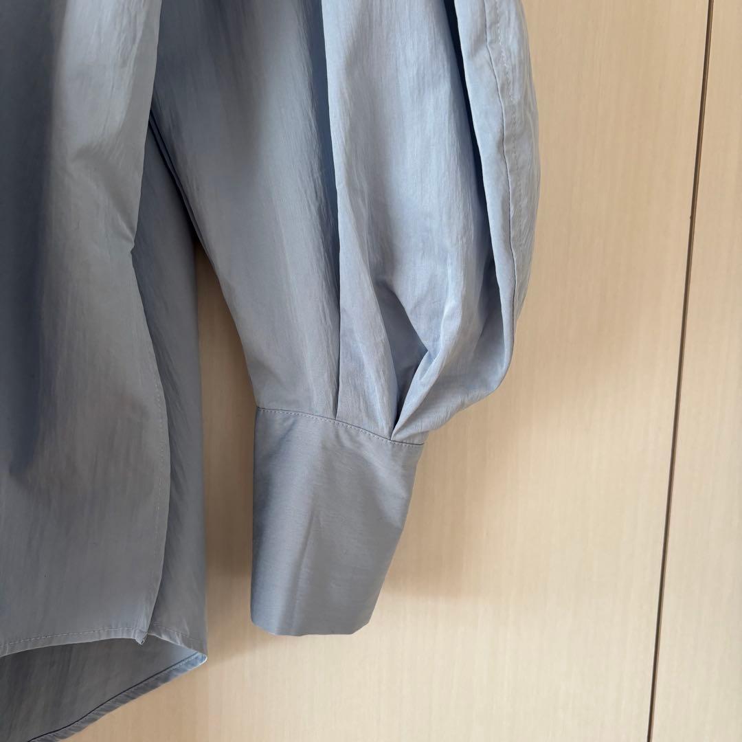 エトレトウキョウ ETRE TOKYO バックスリットボリュームシャツ リボン