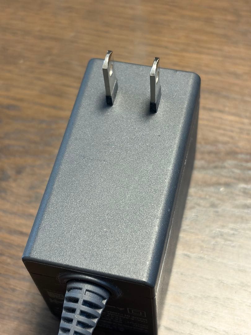 【Joy-Con欠品】ワンオーナー新型Nintendo Switch本体　グレー