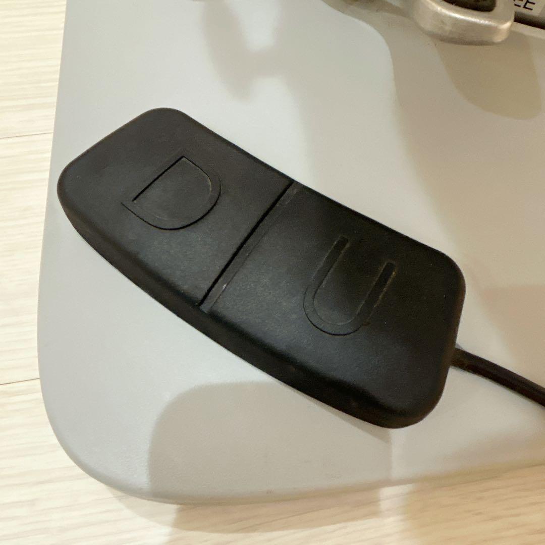 美品✨Reserve RS-002A マルチチェア 理美容室 エステネイルサロン