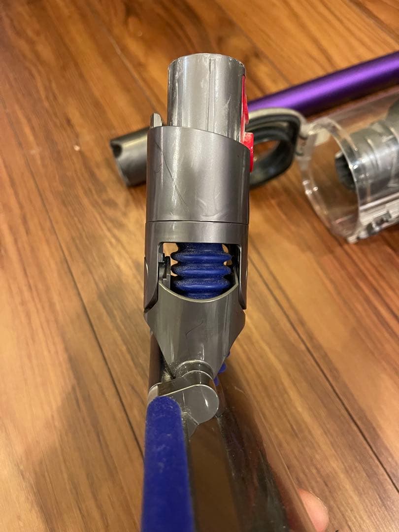 Dyson digital slim fluffy SV18 ダイソン クリーナ