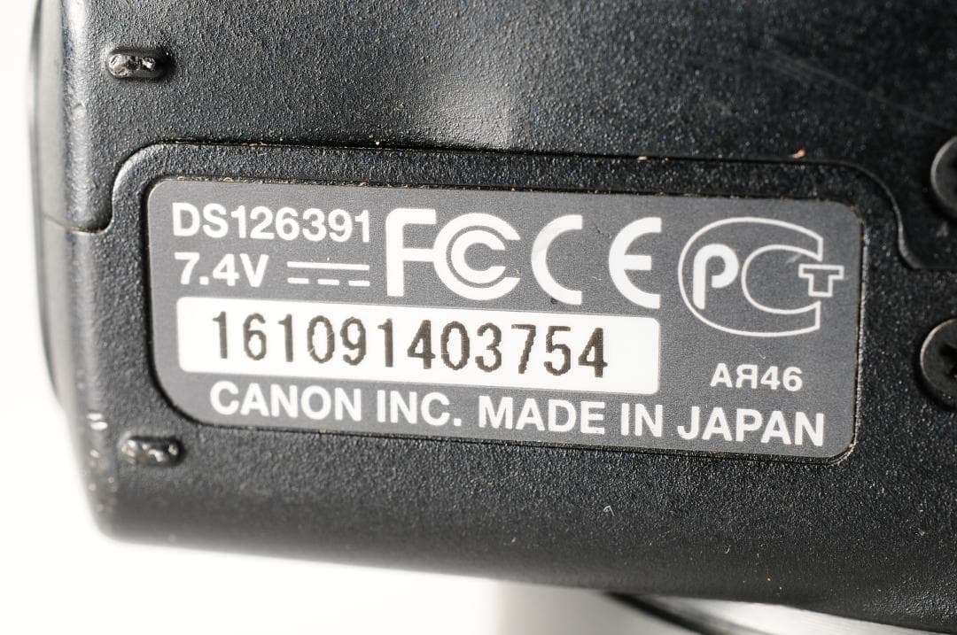 【ほぼ新品 元箱付き】 キャノン Canon EOS M 18-55mm