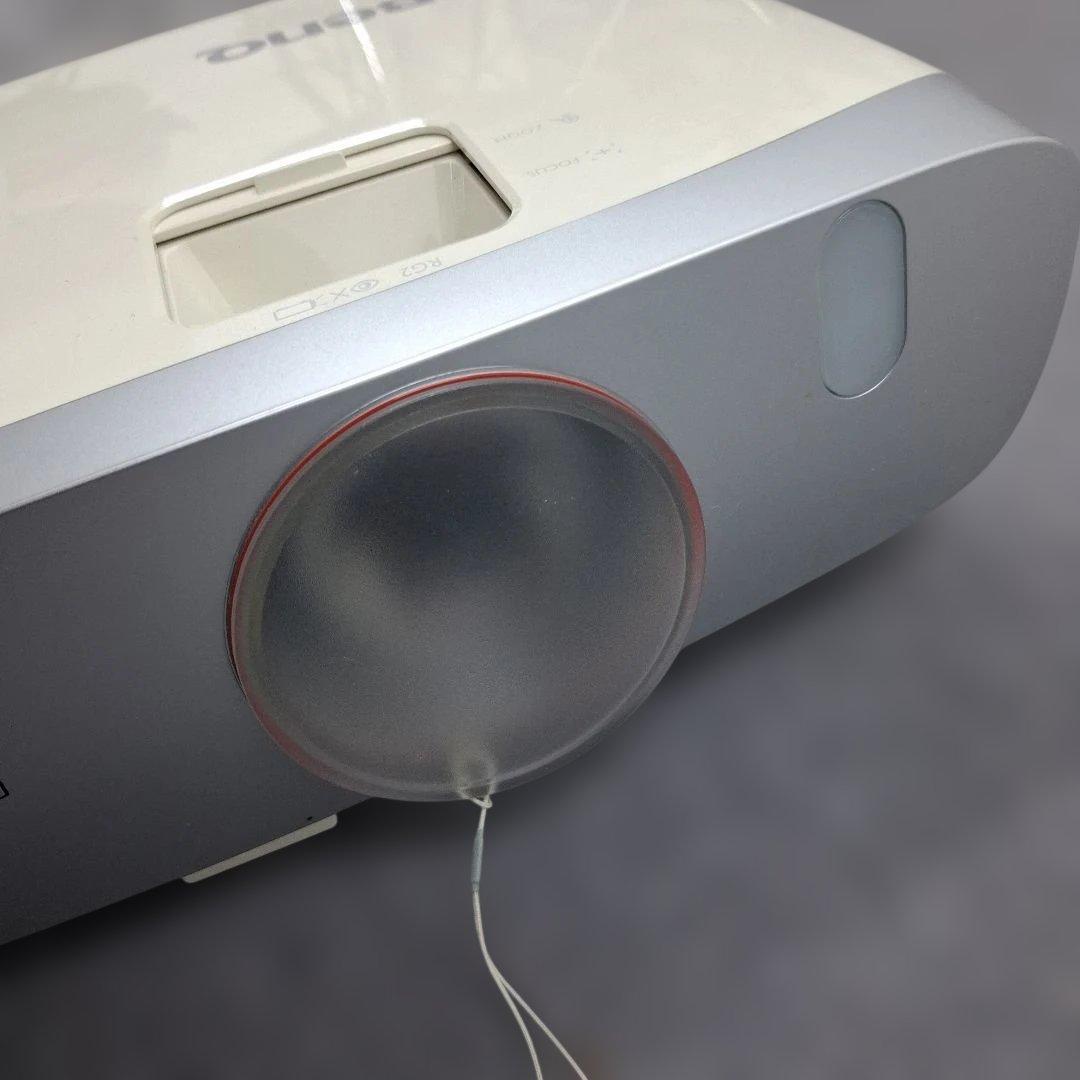 短終点タイプ BenQ プロジェクター本体 DLP技術