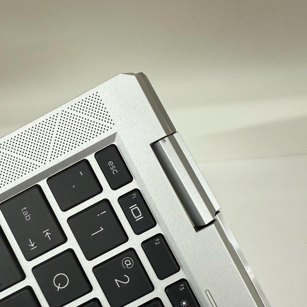 ●2-in-1●HP EliteBook x360 1030G7 i7 16GB