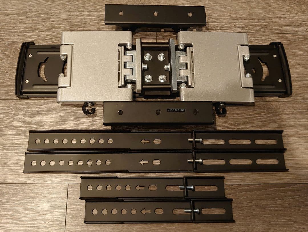 テレビ壁掛け金具 23-47インチ対応 TVセッター壁美人 FR300