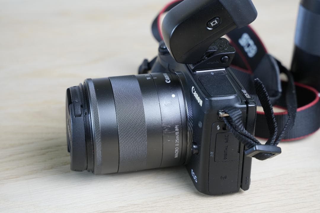 EOS M3 トリプルズーム＋単焦点＋EFアダプタ