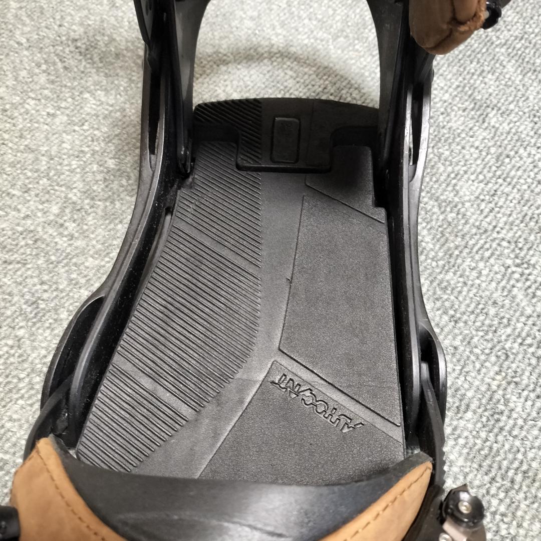 BURTON MALAVITA reflex REDWINGコラボ Mサイズ