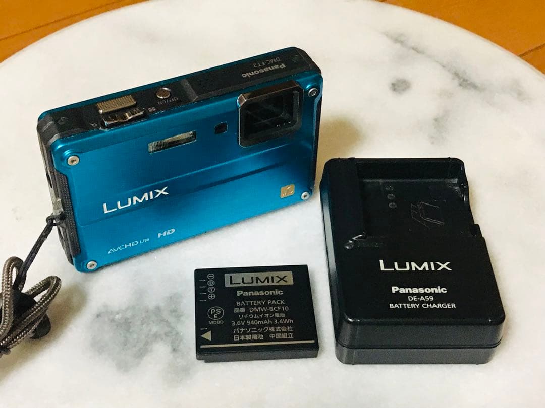 Panasonic LUMIX DMC-FT2 デジタルカメラ 防水