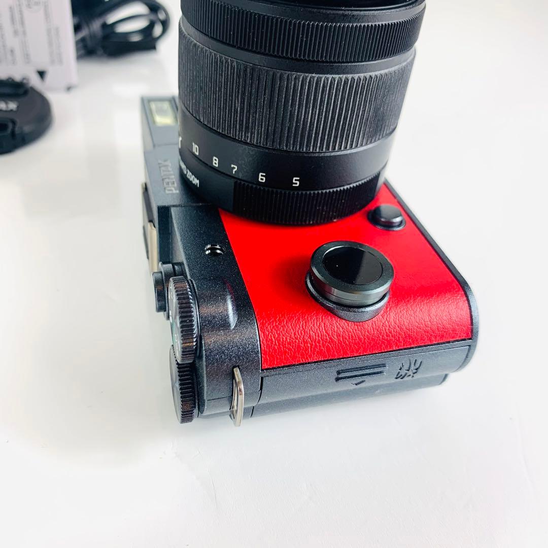 PENTAX Q-S1 レッド｜02 STANDARD ZOOM レンズ付属