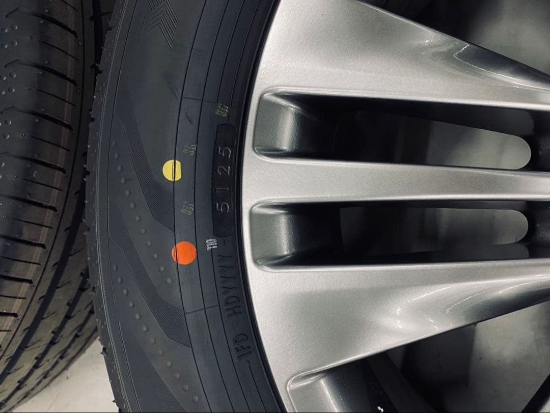 エベレスター 18インチ ホイールセット ADVAN